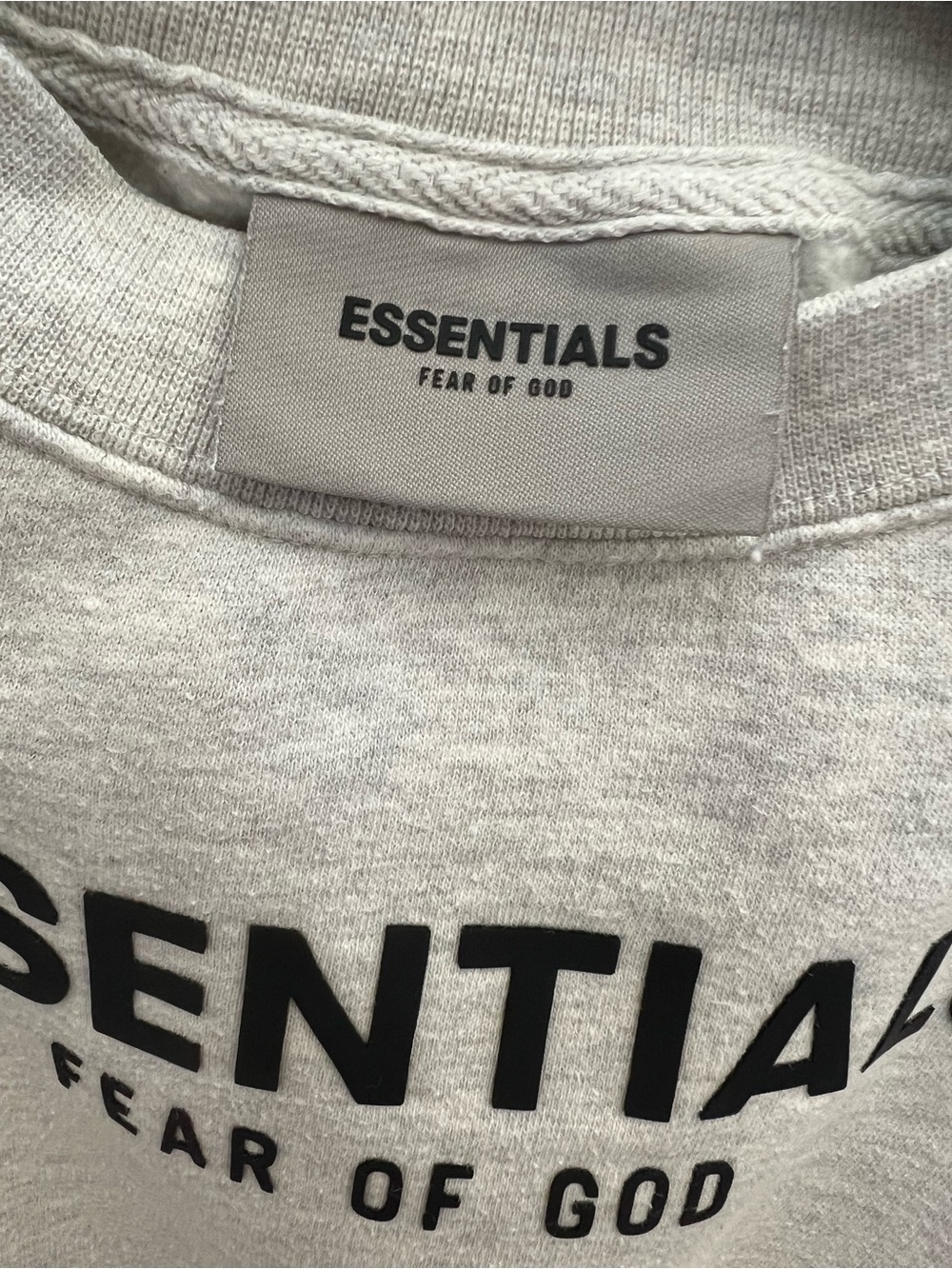 Fear of God ESSENTIALS Light Gray Crewneck Sweatshirt - Picture 4 of 11